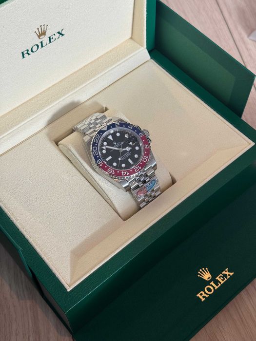 Rolex GMT Master II – Pepsi