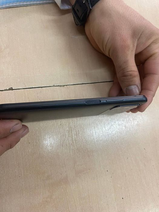 Poco m3 holati edelani karopka dakement bor bir qoʻl