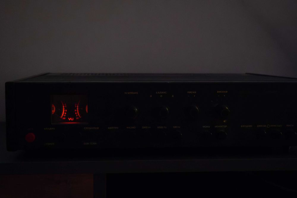 Стерео усилвател Студио 2