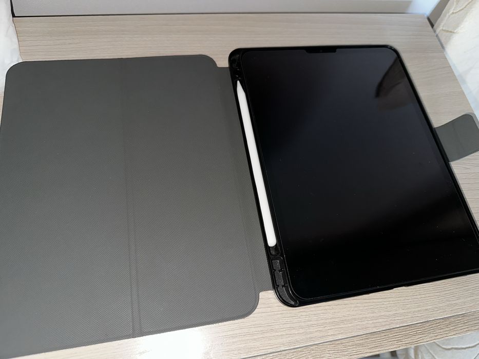 Продам Ipad pro 11 , Apple pencil 2nd generation