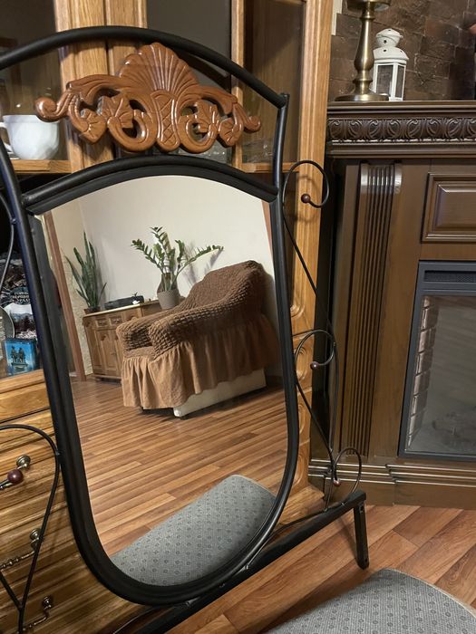 Продам зеркало Малайзия