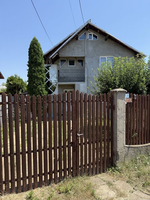 Casă spațioasă 240 mp, teren 850 mp – Strejnicu, la doar 2 km de Ploiești