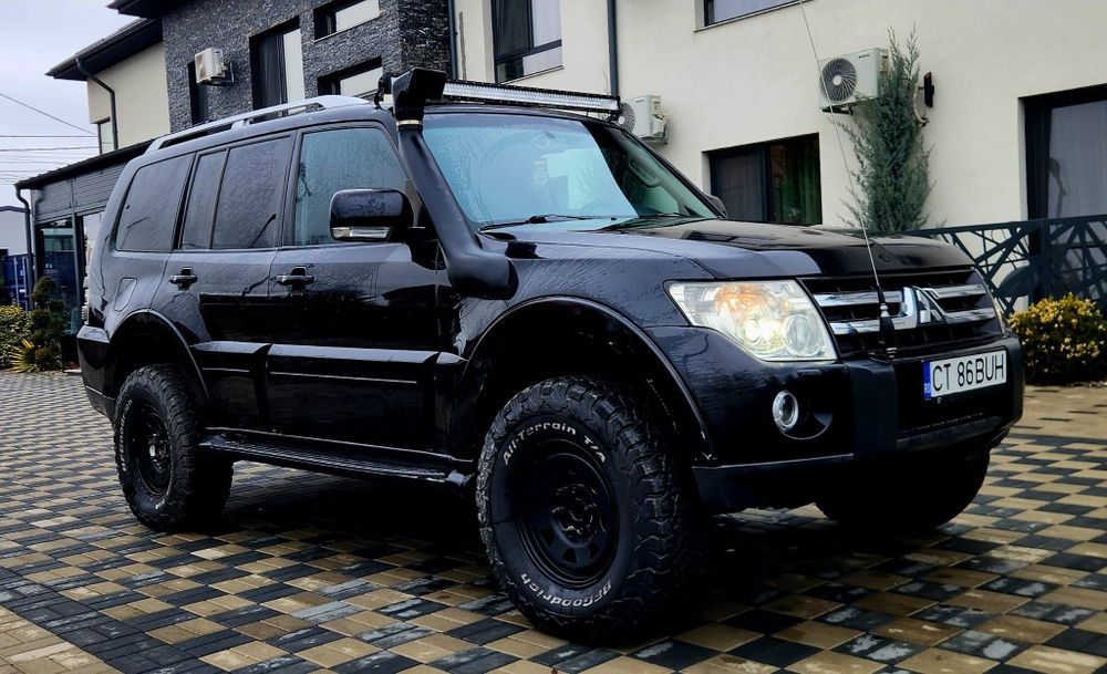 Mitsubishi Pajero 2008 3.2 diesel 7 locuri