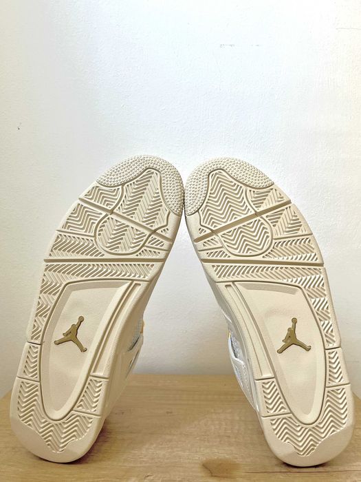 Air Jordan 4 "Metallic Gold" - 44 EU
