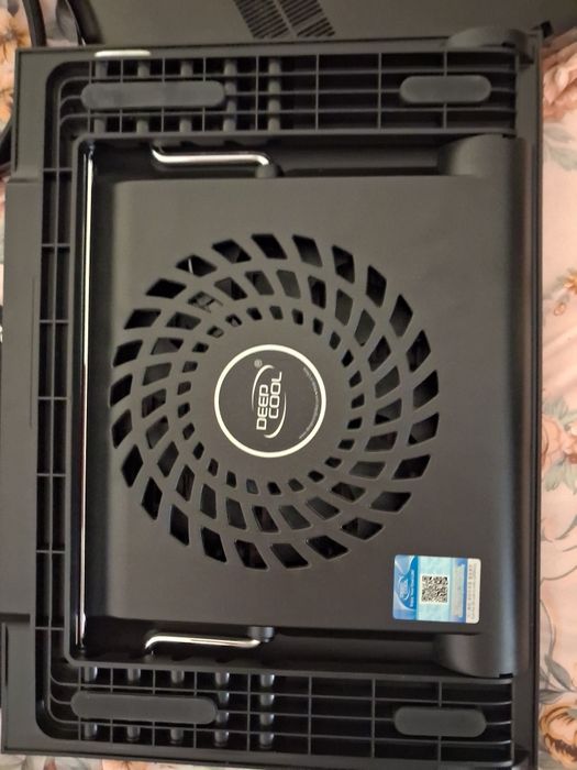 Leptop Lenovo, în stare buna