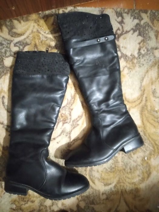 Сапоги женские р. 40