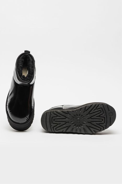 Лимитирана колекция зимни обувки на UGG, размер 38