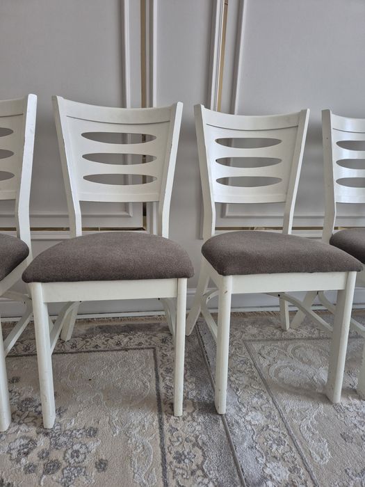 Продам 6 стульев