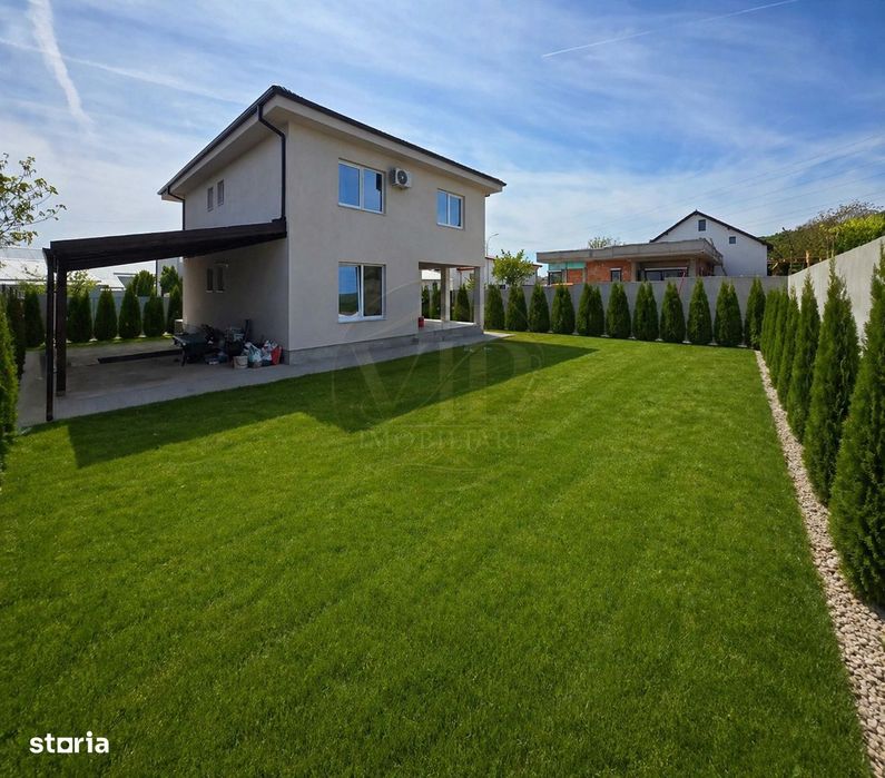 Casa individuala cu 4 camere,476 mp teren,Cetate