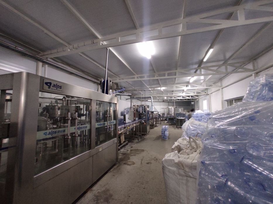 Очень срочно! Продаётся база 27,7 соток Сельхоз институт