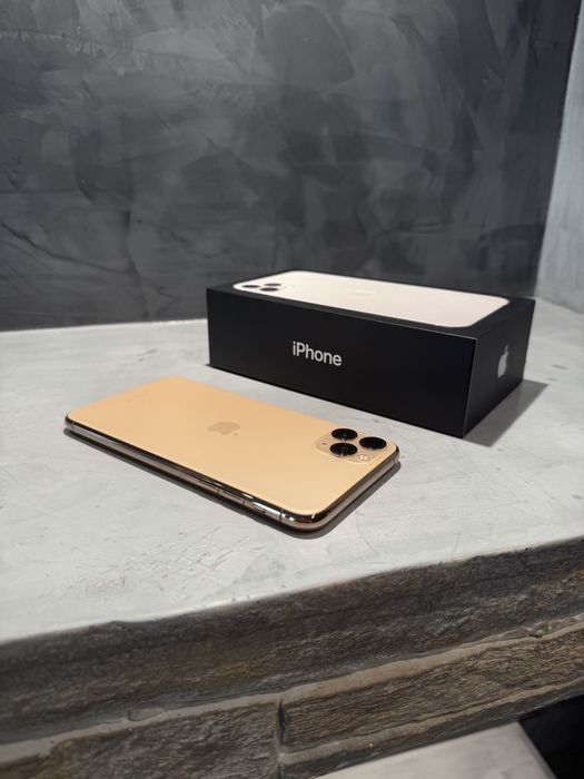 КАТО ЧИСТО НОВ Iphone 11 Pro Max 256 GB