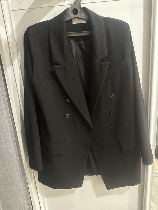 Продам пиджак женский