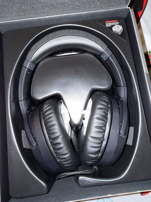 Casti gaming Asus ROG Fusion II 300