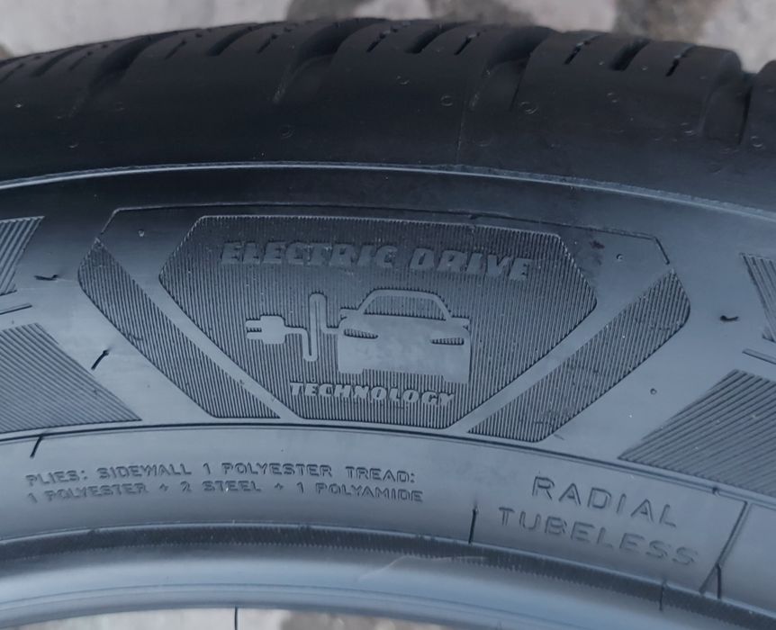 Set 2buc 255/50 R21 109H XL Goodyear Ultra Grip Performace + *BMW M+S