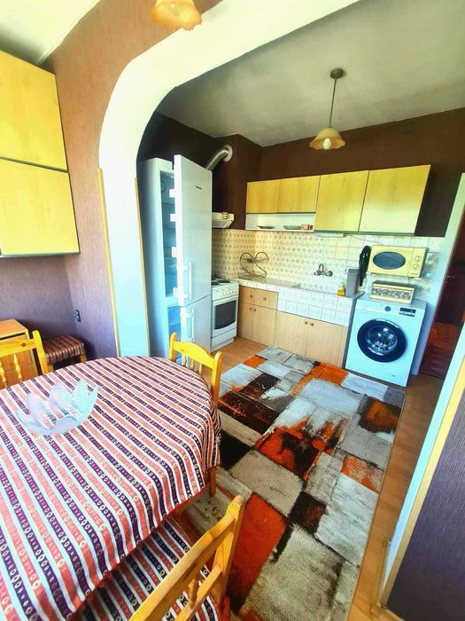 Дава се под наем Тристаен апартамент в Варна, Зимно кино Тракия - 67 кв.м за 372.3 € - Снимка #3