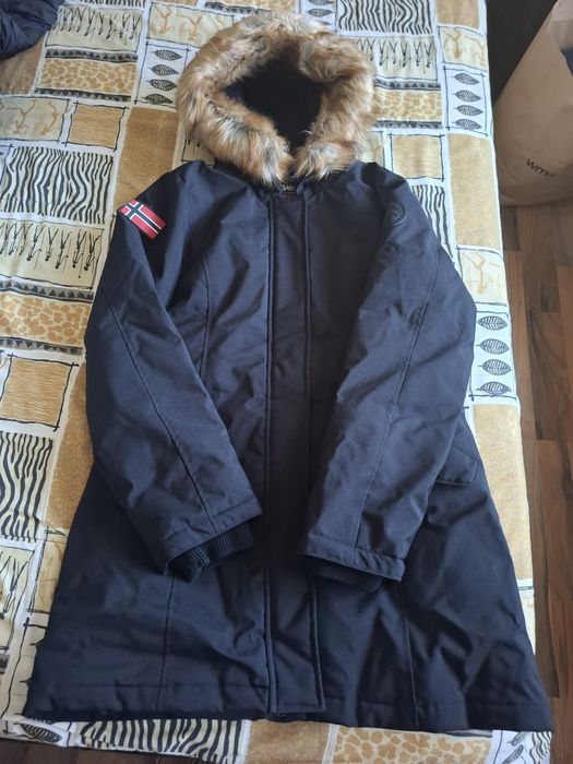 Дамско зимно яке Geo Norway