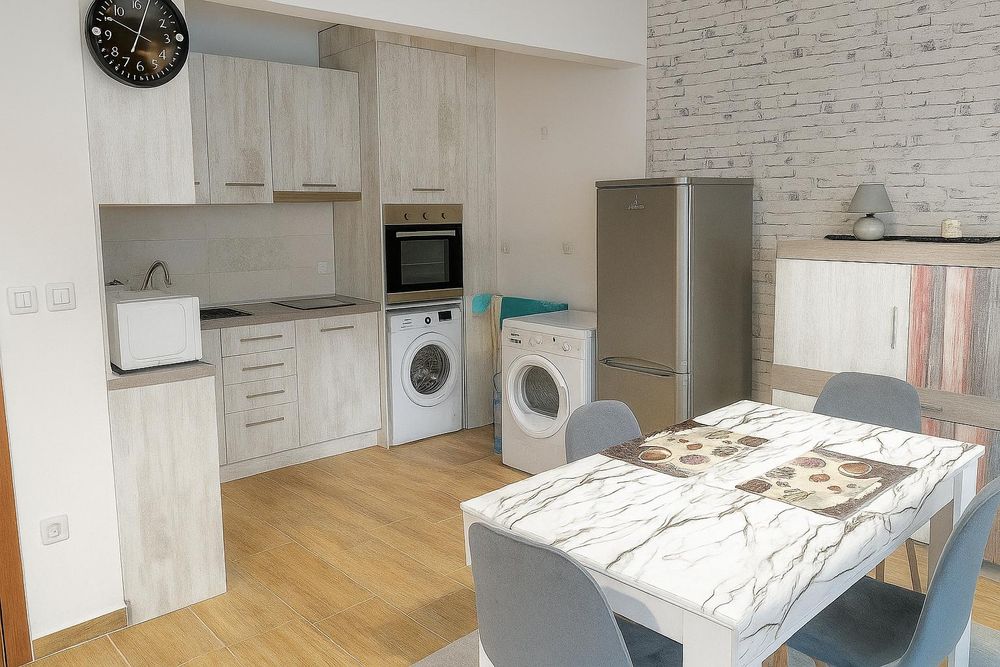 Дава се под наем Едностаен апартамент в Пловдив, Остромила - 55 кв.м за 316.2 € - Снимка #1