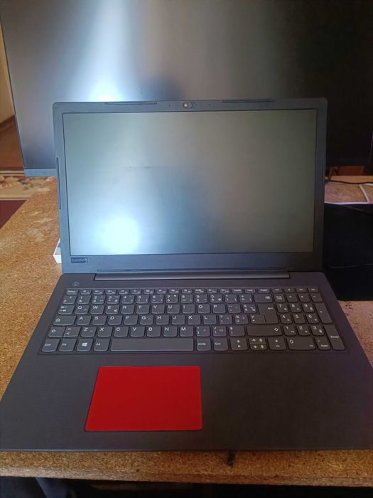 Lenevo v130 sotiladi