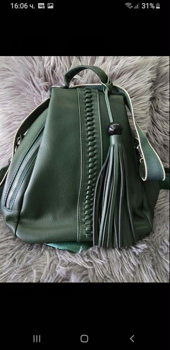 Продавам маркови чанти