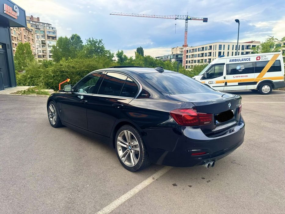 BMW 330e iPerformance - 2017 - €15500