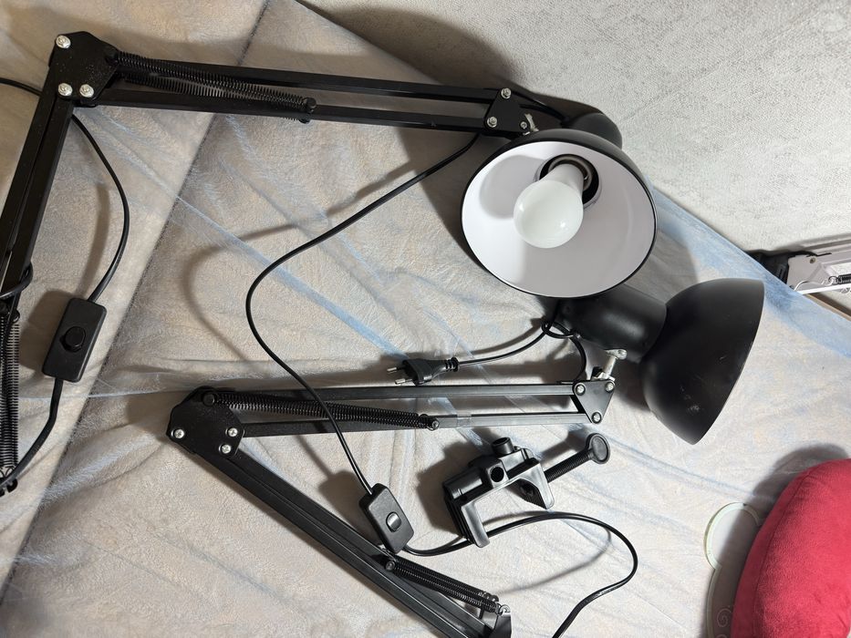 Настольная лампа.