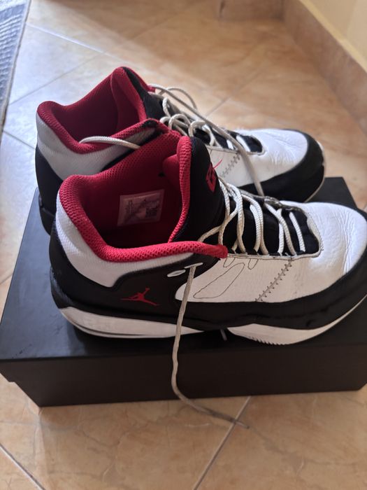 Маратонки NIKE AIR Jordan