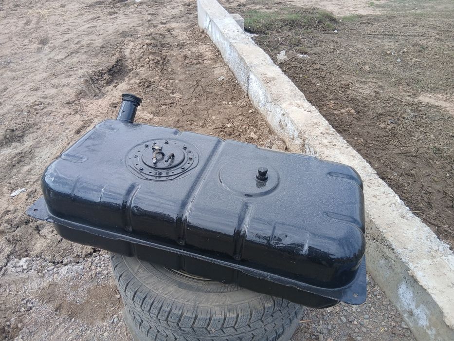 Продам бак на газель