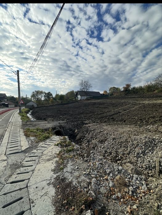 Teren intravilan de vanzare-3174 mp in Targu Neamt