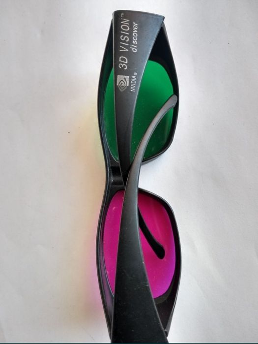 Ochelasi 3D Vision, pentru vizionat filme 3 D, stare perfecta