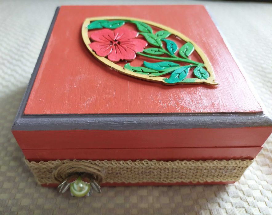 Ръчно изработени кутии за бижута