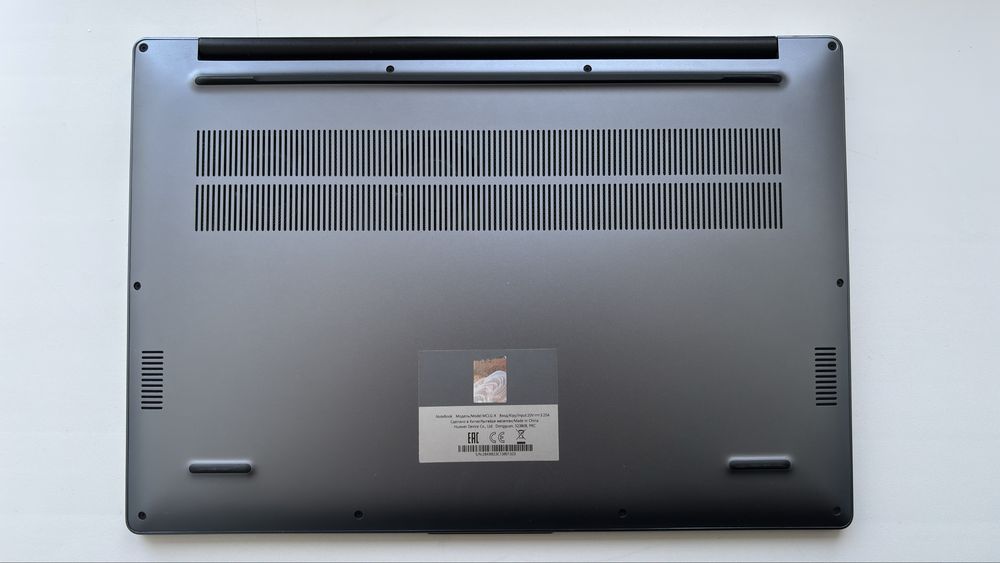 Huawei D16 matebook