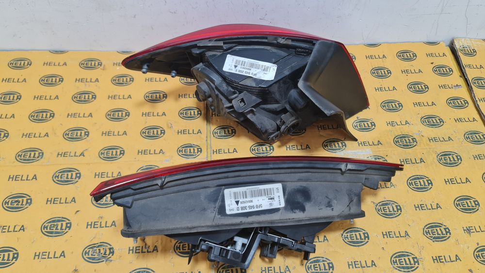 Lampa tripla stop bec led Seat Leon 3 III 5F  2012+ 5F0945208E 5F0945308D
