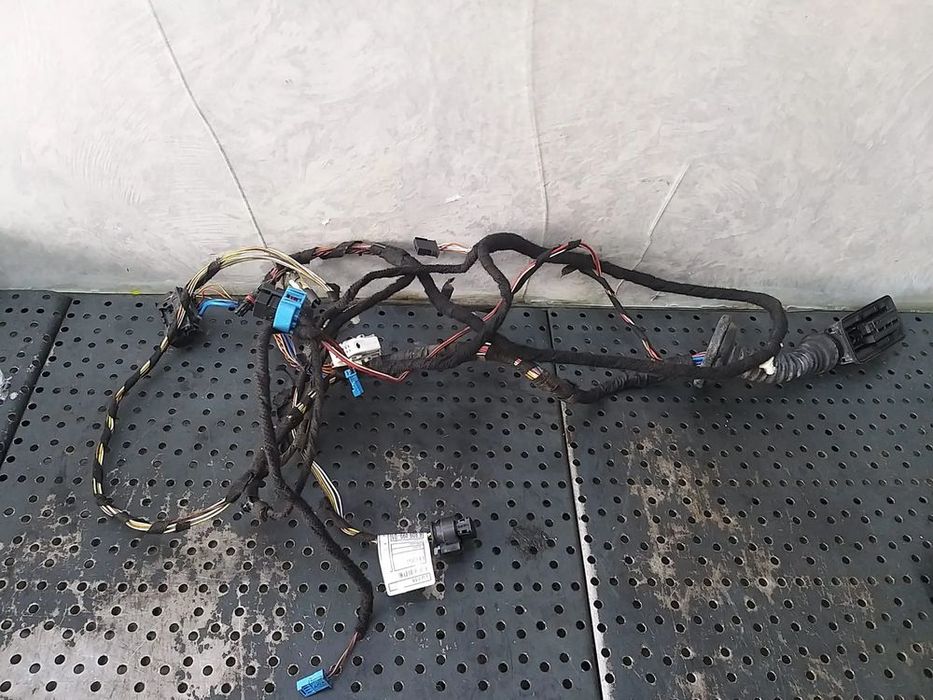Cablaj instalatie electrica usa stanga fata mini cooper f55 6809499-01