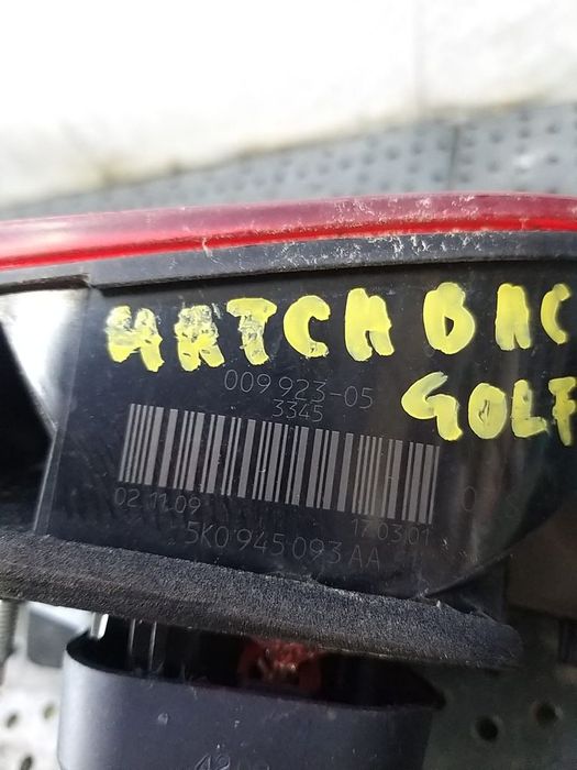 Stop tripla lampa stanga haion vw golf 6 5k hatchback 5k0945093aa