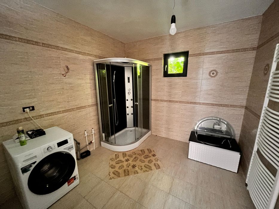 Casa de vanzare P÷M //.Suprafata Construită 260 mp