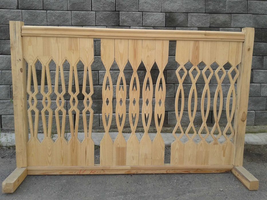 Балюстри дървени плоски.