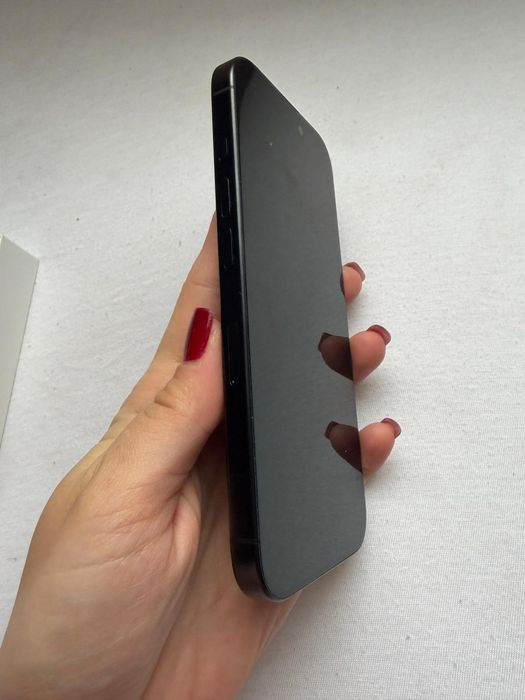 IPHONE 16 PRO Impecabil