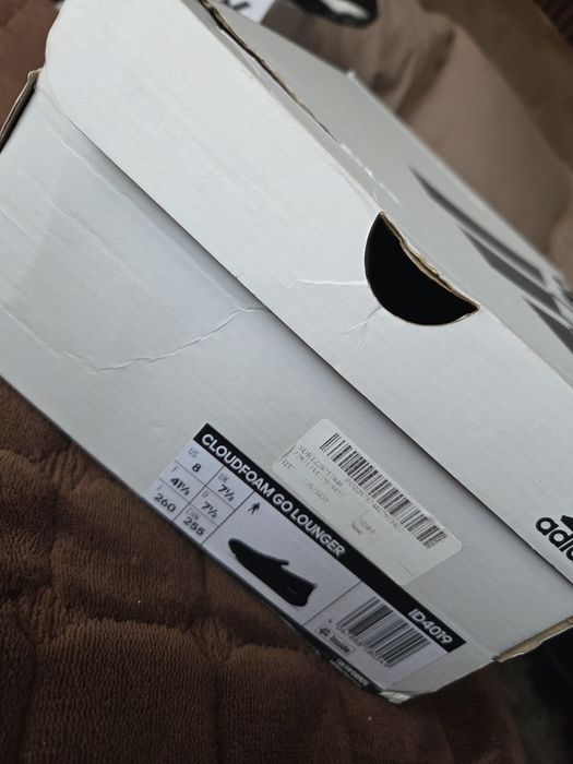 Adidas летен модел 40-41

по скоро 40-41).Пращам с еконт с преглед и тест.