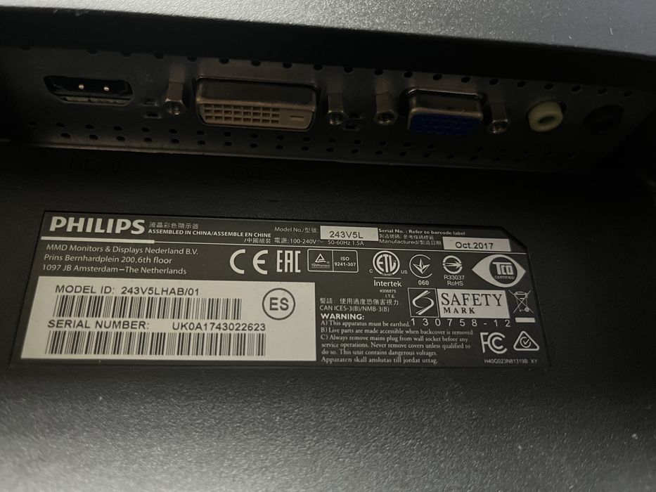 Монитор Philips 24