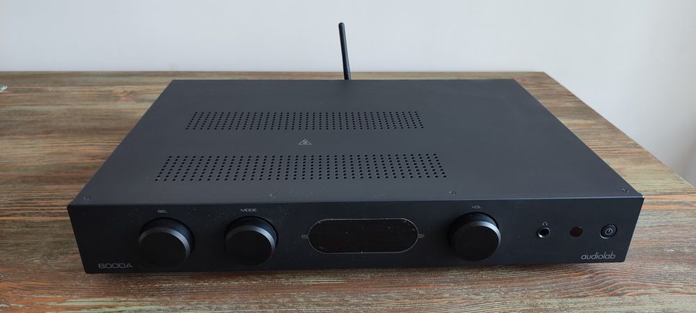 Audiolab 6000A-amp, dac, phono, bluetooth