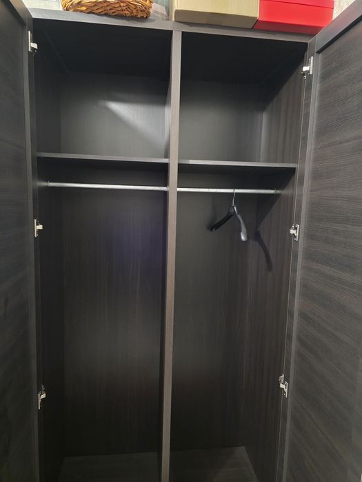 Шкаф гардероб распашной