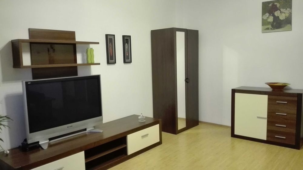 Cismigiu, inchiriez 2 camere (proprietar)