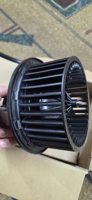 Вентилятор салона Ауди 80