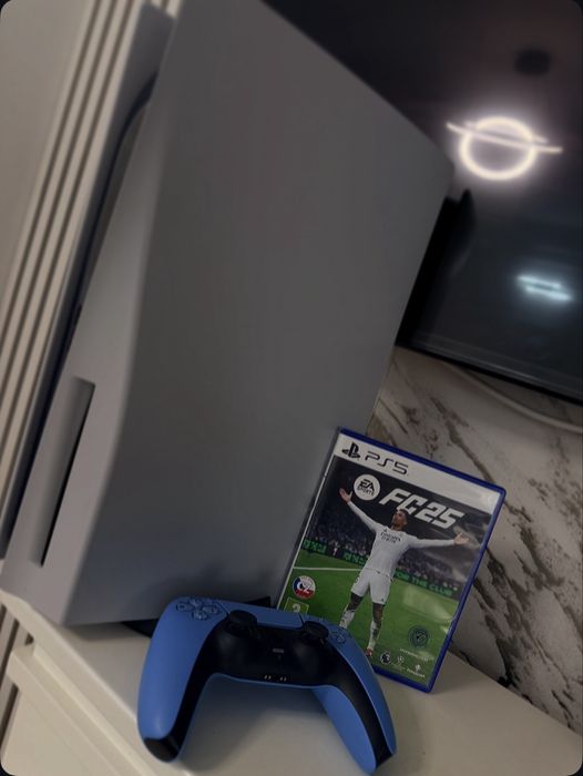 Playstation 5 (PS5) 825GB - Editie cu disc + Joc FC 25 .