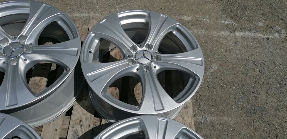 18 цола 5 х 112 мм Мерцедес Це Ел Це - 253 Купе