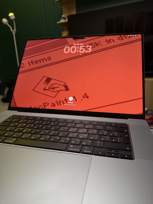 Macbook pro 16 m1 pro 16/512