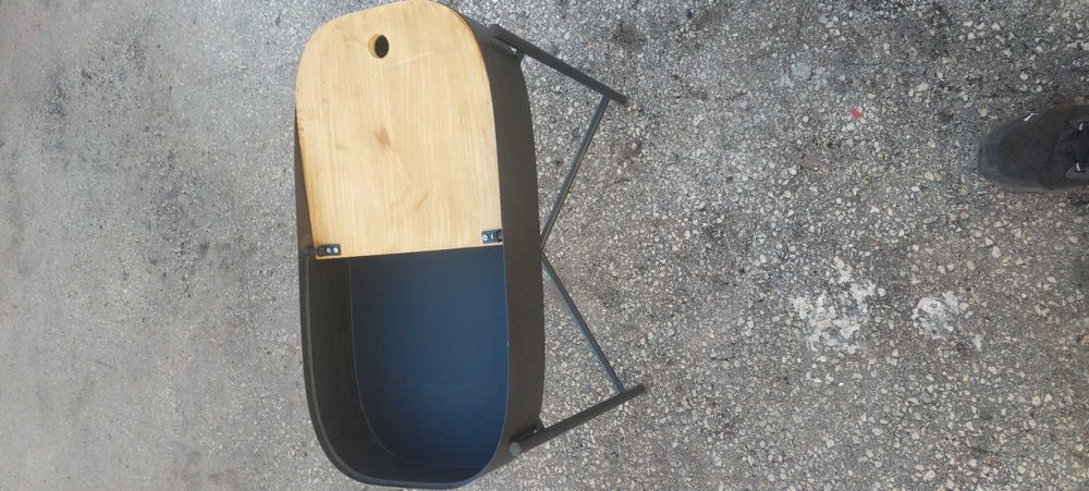 Малка масичка ..