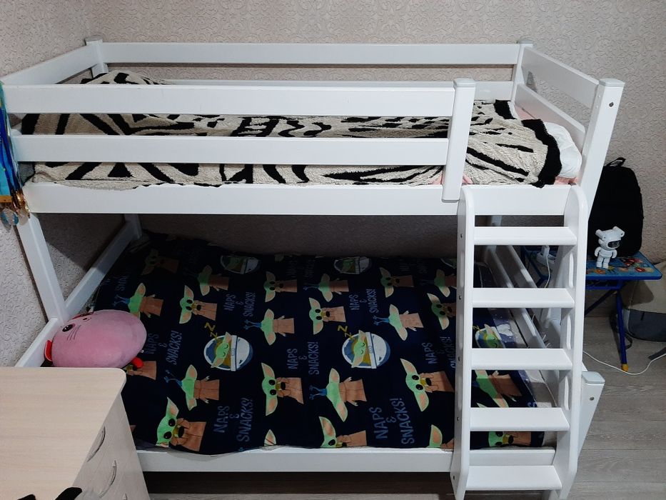 Двухярусный кровать