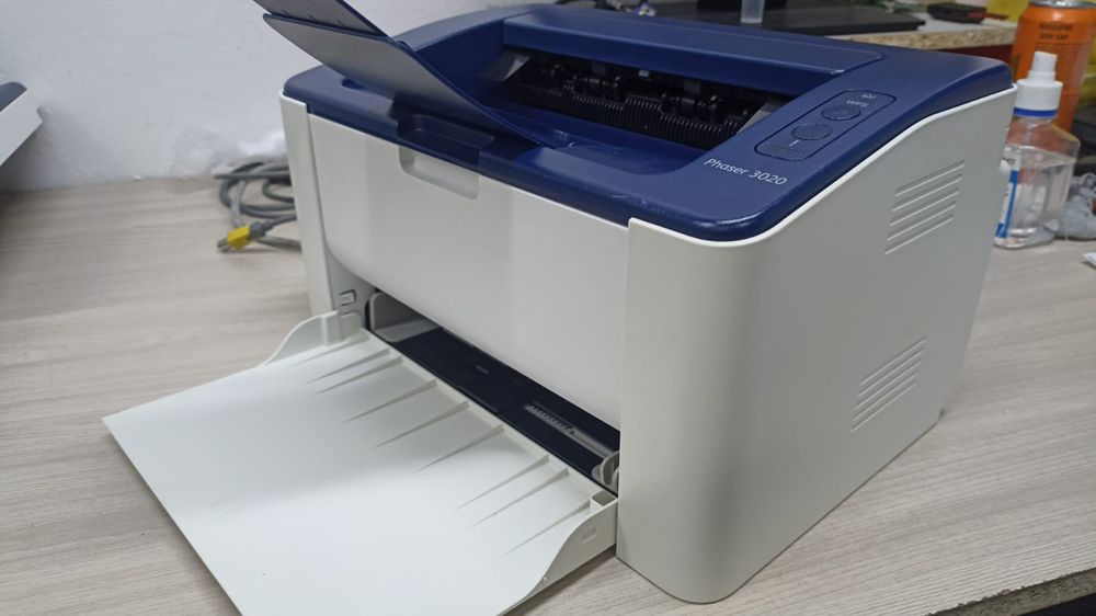 Принтер с WiFi Xerox 3020