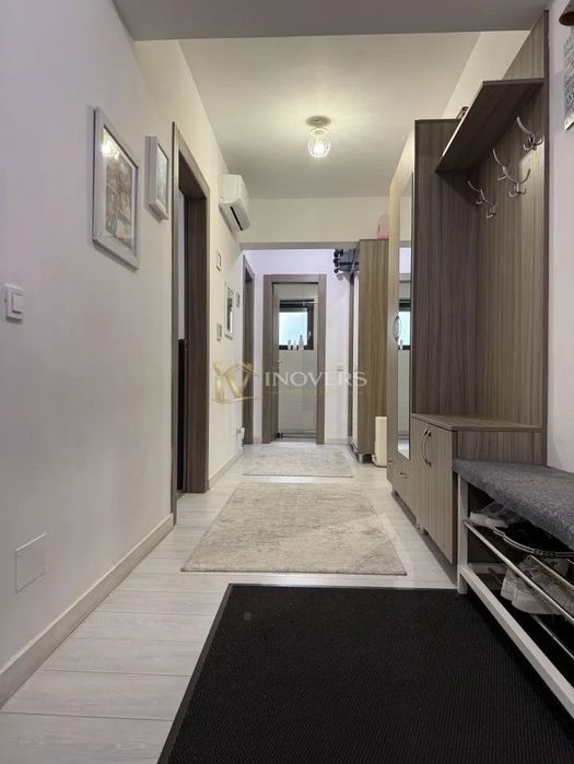 Vand ap 4 camere cu loc parcare si boxa in 21 residence politehnica